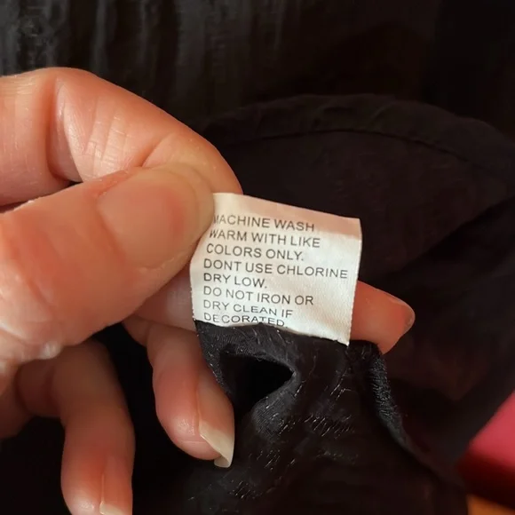 BNWOT WoWo black button down long sleeve top - Picture 11 of 13